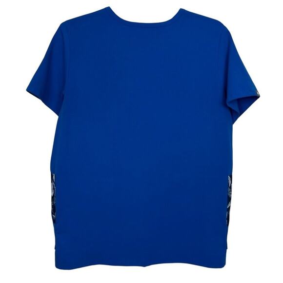 Figs Technical Collection Small Blue V-Neck Scrub Top With Pockets For Women - Picture 3 of 8